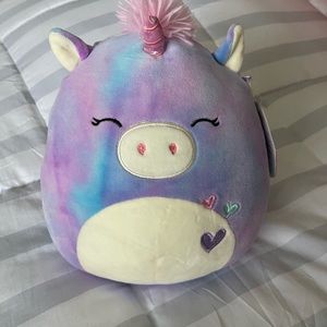 Squishmallows Aurora the Unicorn Valentine 8" Stuffed Animal
